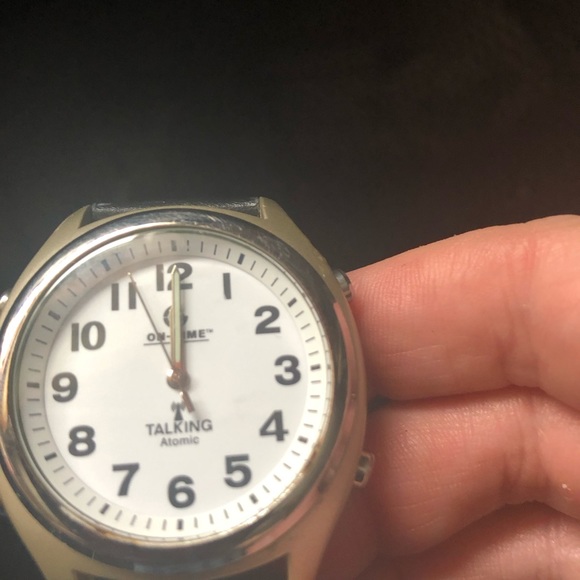 On- time Atomic Talking Watch - 641 $25 or $20 w/offer - Picture 2 of 5